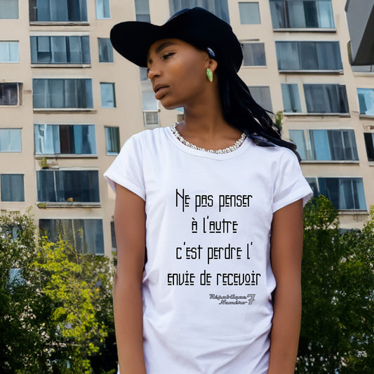 T-shirt Femme Léger 100% Coton Bio "Penser à l'autre"